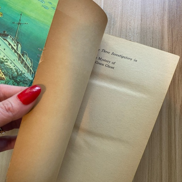 Vintage Lot Hitchcock Three Investigators Mystery of Green Ghost 1975 Power Boys - Picture 4 of 5